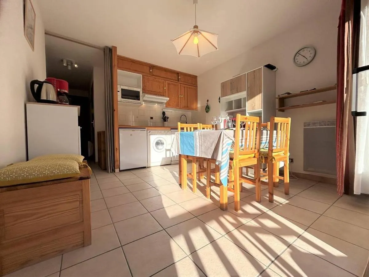 Serre Chevalier, Appartement T3, 4 Personnes Plein Sud Avec Balcon, Pres Des Pistes, Meuble Touristique 3 Etoiles La Salle-les-Alpes